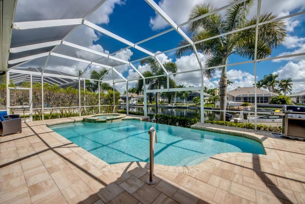 Villa Martinique By Coralvilla Cape Coral Exterior foto